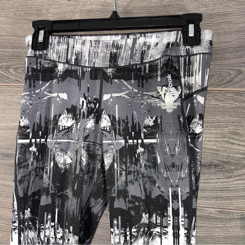 (2) Reebok Leggings Size Small - Picture 3 of 10
